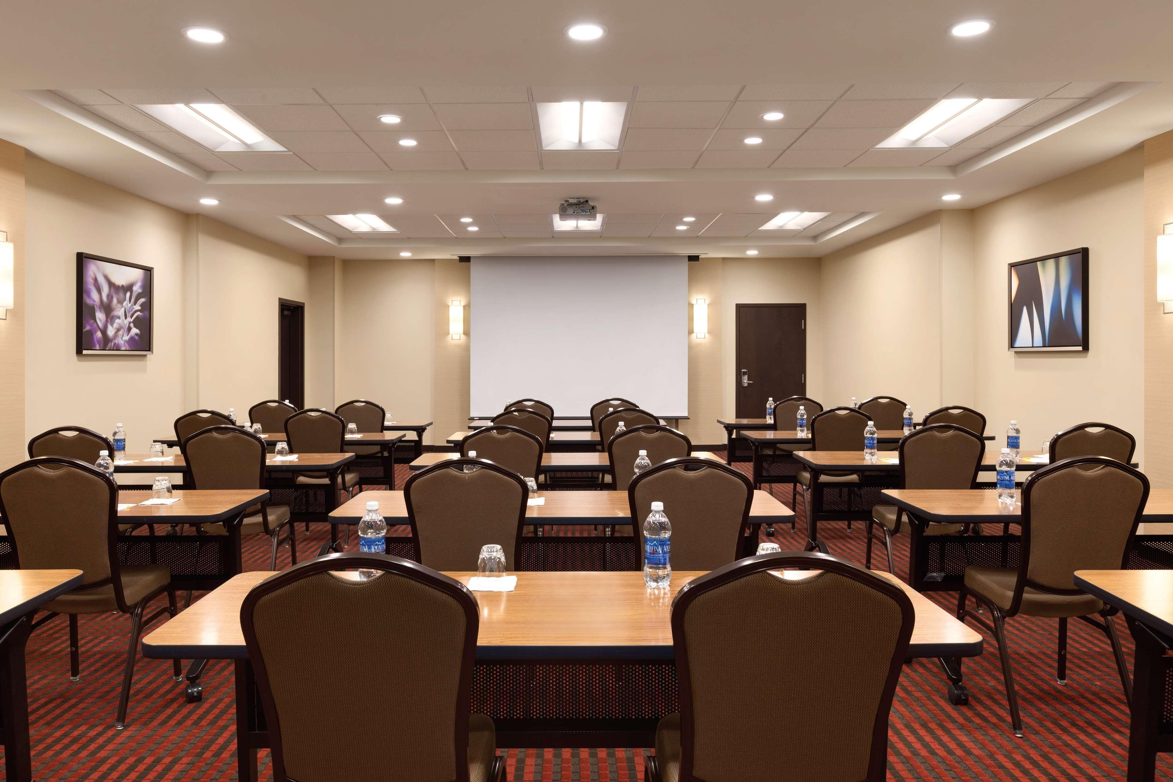 Hyatt Place St. Louis/Chesterfield Exterior photo