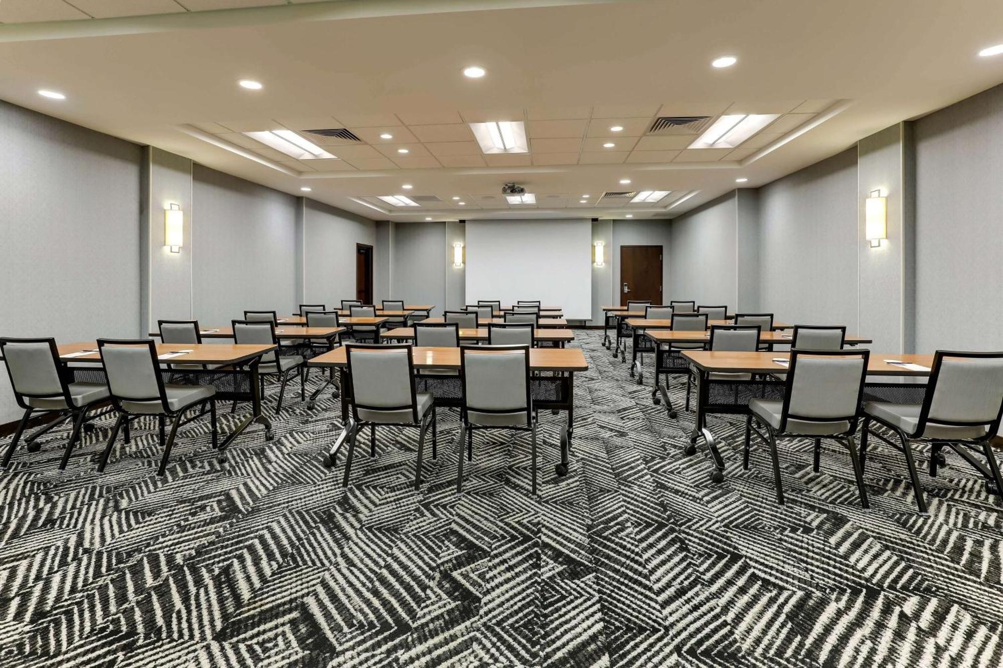 Hyatt Place St. Louis/Chesterfield Exterior photo