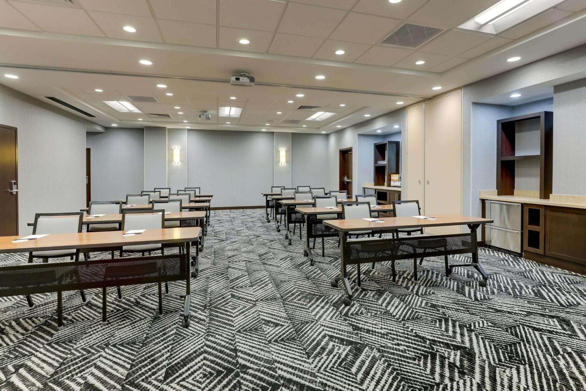 Hyatt Place St. Louis/Chesterfield Exterior photo